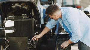 Radiator Maintenance 101: Signs Your Cooling System Is Choking Your Engine