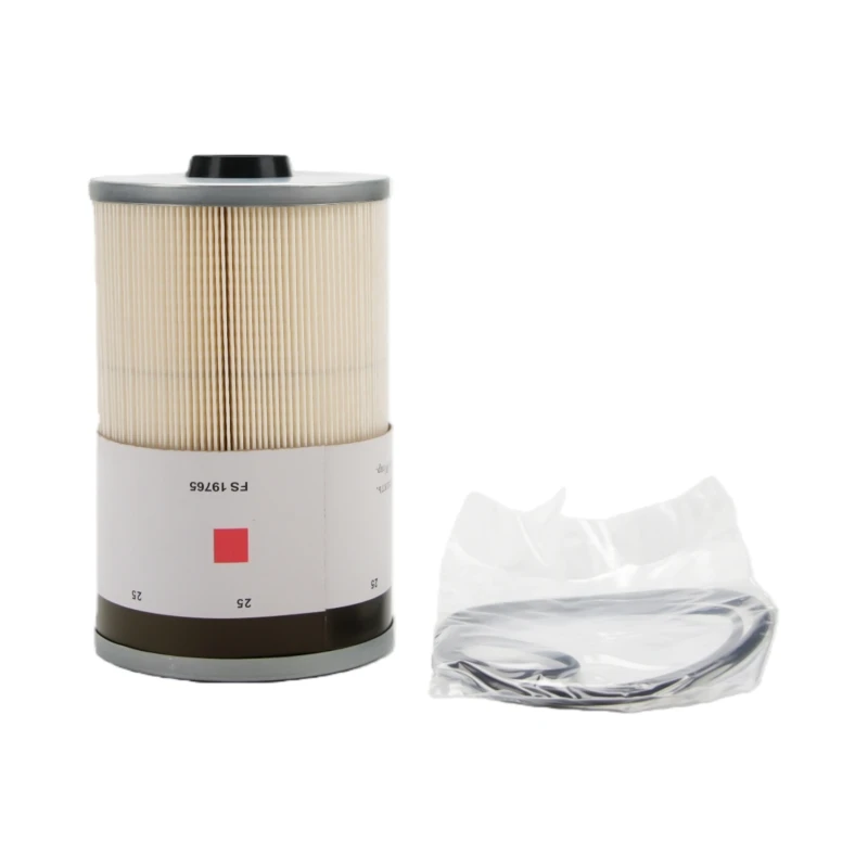 FS19765 Fleetguard Fuel Water Separator for VOLVO D13, D11, D16